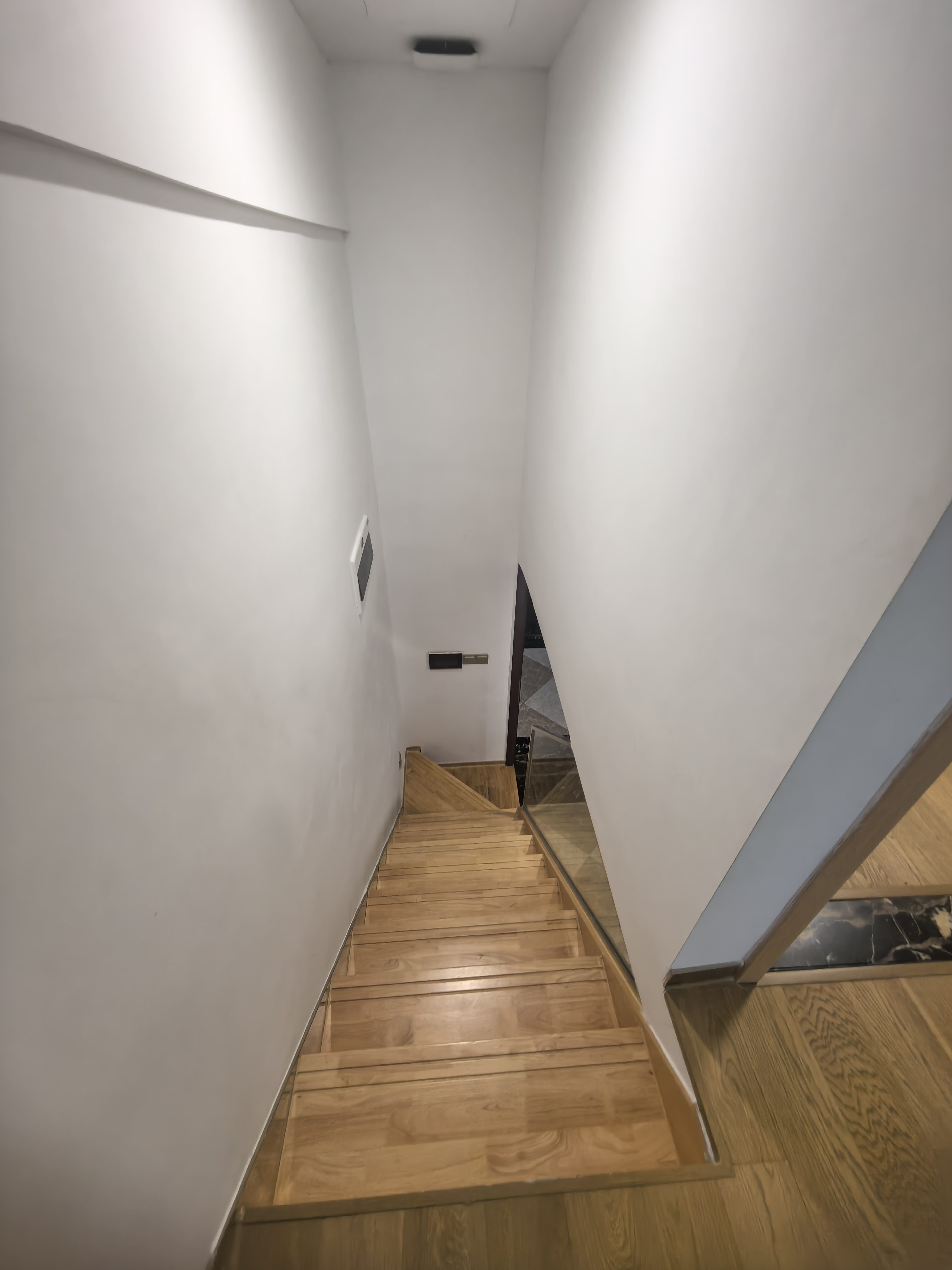 1754467014781746.jpg c076e879c19ac692e99c2234cec46ee.jpg