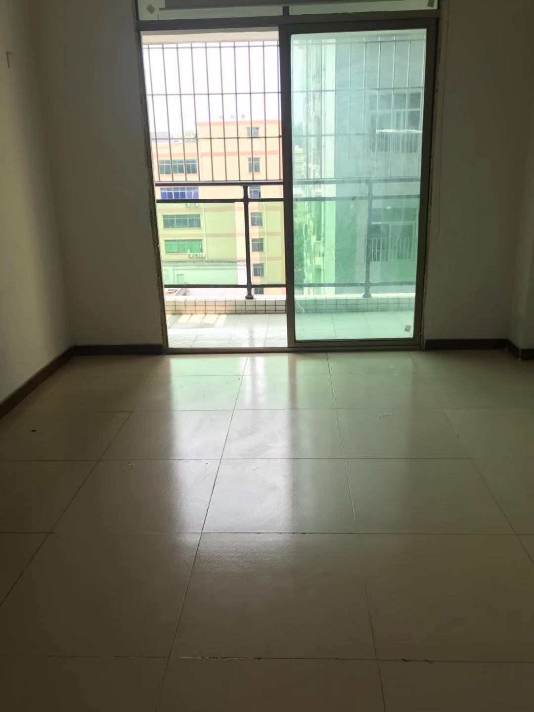 深圳光明小產(chǎn)權(quán)房房?jī)r(jià)