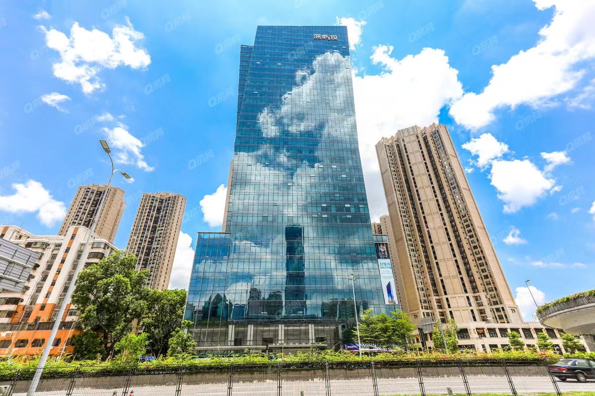 深城投中心，鹿丹大廈-均價200元/平