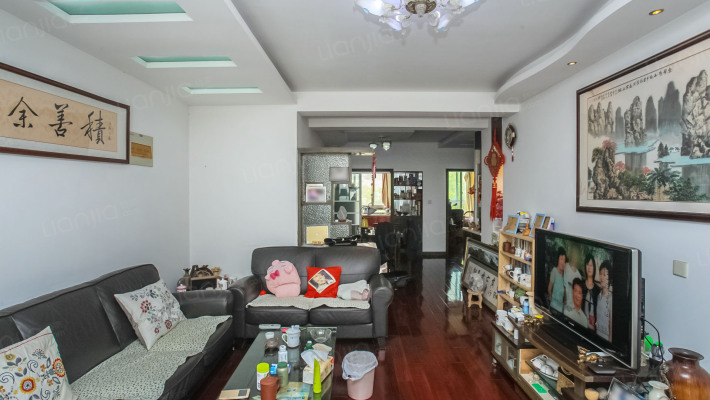 來電反映貝林和苑小區污水管道破裂問題