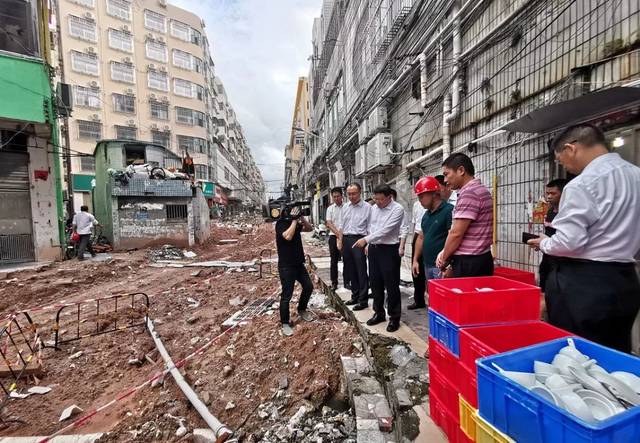 因為是從回遷建設(shè)好的商品房中搖號選房的