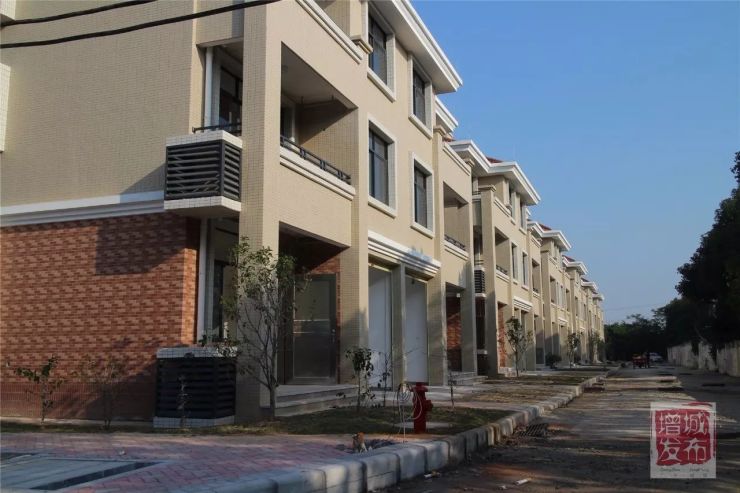 這次掛綠湖所安置的回遷房實施全征