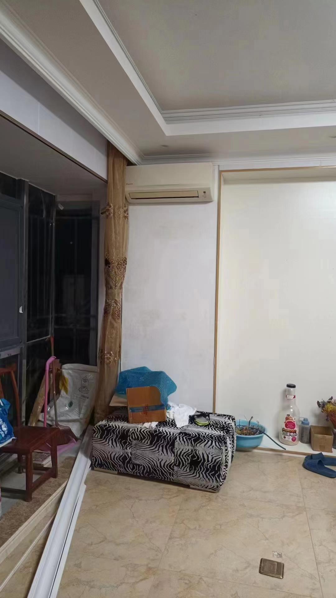 龍崗五和天景山莊東區(qū)